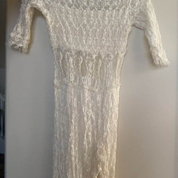 Night Cap White Lace Dress - Picture 3 of 5